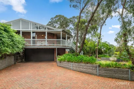 1 HARTLEY ST, FLAGSTAFF HILL, SA 5159