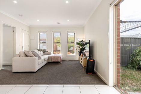 Property photo of 4/5A Alfred Street Sebastopol VIC 3356