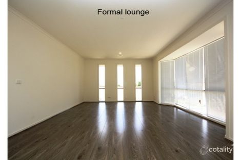 Property photo of 2 Linden Close Meadow Heights VIC 3048