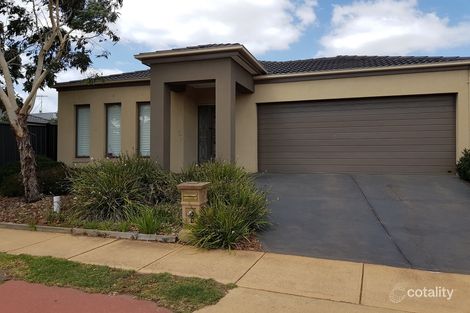 Property photo of 71 Tom Roberts Parade Point Cook VIC 3030