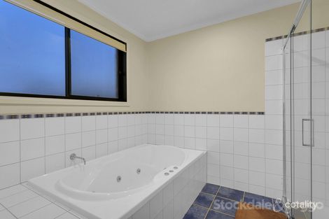 Property photo of 5 Ruby Joy Drive Somerville VIC 3912