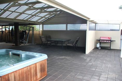 9 Guildford Cl, Salisbury Heights, SA 5109