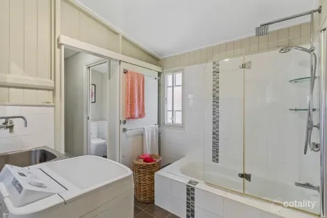 Property photo of 33 Aubigny Street Annerley QLD 4103