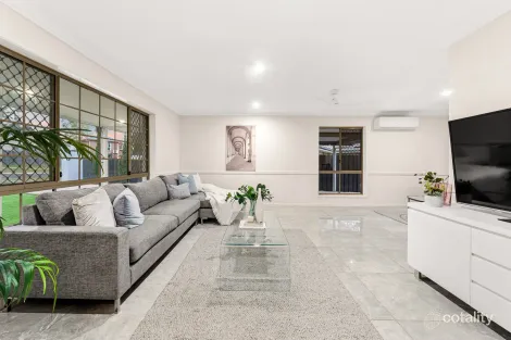 Property photo of 44 Pacific Parade Forest Lake QLD 4078