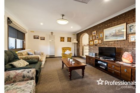 Property photo of 6 Oleander Court Wodonga VIC 3690
