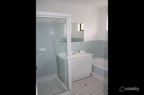 Property photo of 8 Adrian Close Bateau Bay NSW 2261