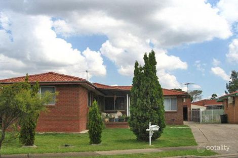 3 Santa Pl, Bossley Park, NSW 2176