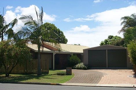 11 Burrinjuck Dr, Coombabah, QLD 4216