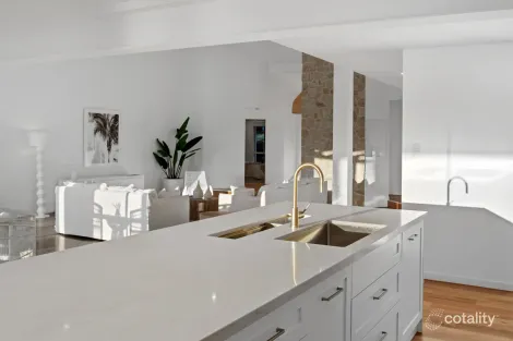 Property photo of 119 Darlington Drive Banora Point NSW 2486