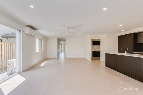 Property photo of 8 Brampton Court Pimpama QLD 4209