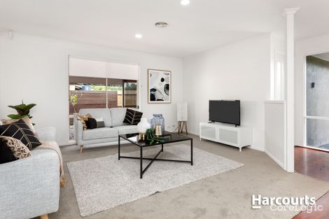 Property photo of 22 Hartsmere Drive Berwick VIC 3806