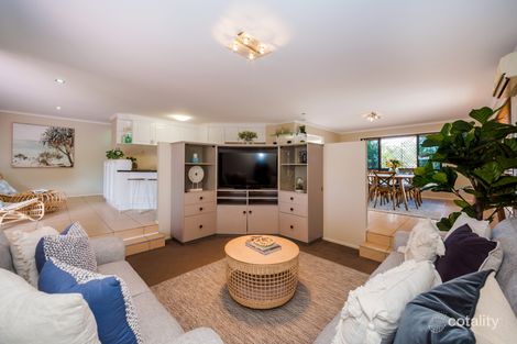 Property photo of 37 Daveys Drive Branyan QLD 4670