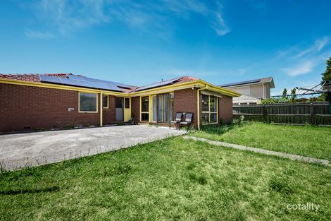 Property photo of 50 Hurlstone Crescent Mill Park VIC 3082