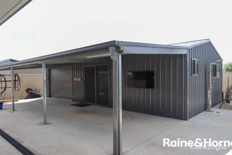 Property photo of 11 Keane Drive Kelso NSW 2795
