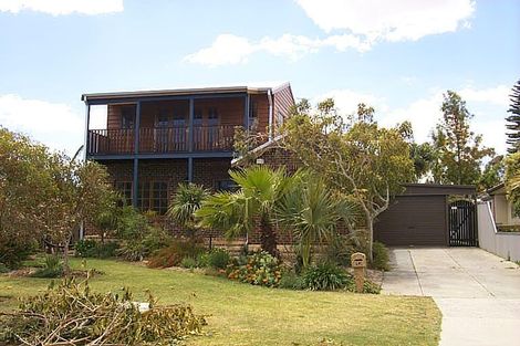 14 Schofield St, Hamilton Hill, WA 6163