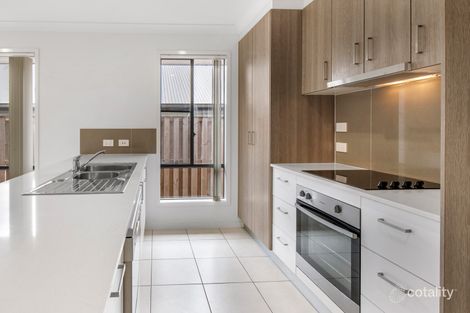 Property photo of 5 Hanlin Way Pimpama QLD 4209