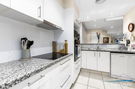 Property photo of 35/78 Cairns Street Kangaroo Point QLD 4169
