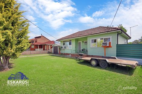 Property photo of 52 Weir Crescent Lurnea NSW 2170