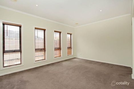 Property photo of 22 Great Barr Crescent Caroline Springs VIC 3023
