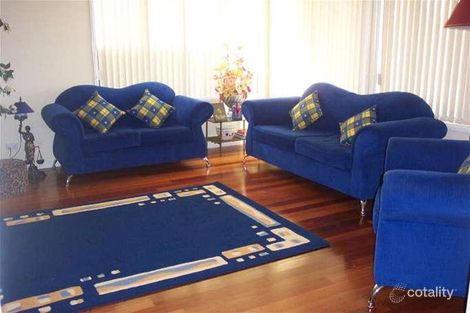 Property photo of 4 Myrtle Court Voyager Point NSW 2172