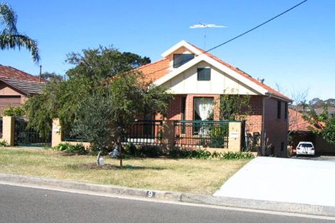 9-9a Burke St, Chifley, NSW 2036