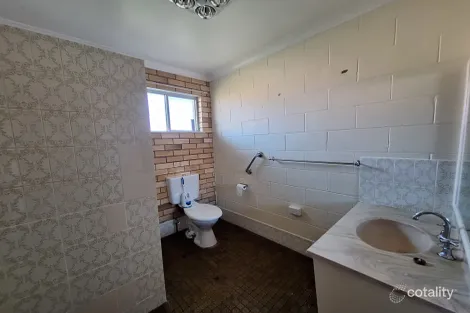 Property photo of 3 East Avenue Glen Innes NSW 2370
