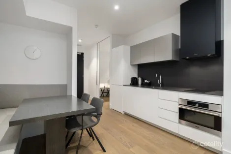 Property photo of 14 Queens Road Melbourne VIC 3004