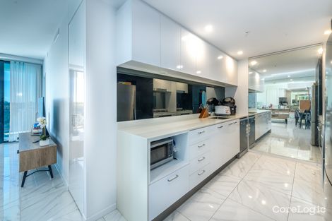 Property photo of 4502/5 Harbour Side Court Biggera Waters QLD 4216