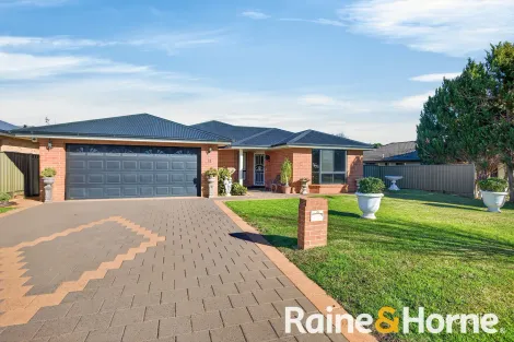 11 Arthur Summons St, Dubbo, NSW 2830