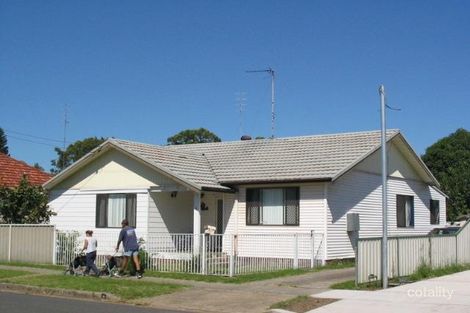 6 Prince St, Waratah, NSW 2298