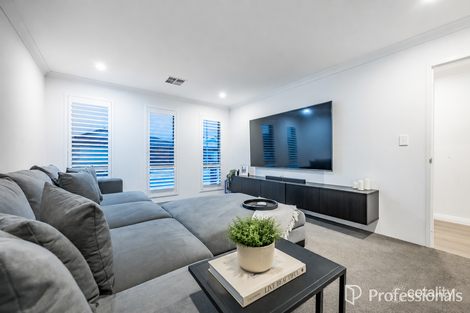 Property photo of 18 Casina Way Jindalee WA 6036