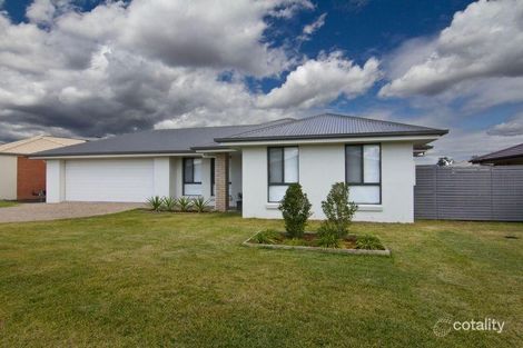 56 Valentine Cct, Augustine Heights, QLD 4300