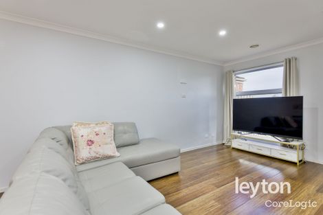 Property photo of 40 Parklink Drive Cranbourne East VIC 3977