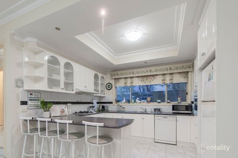 Property photo of 6 Hillrise Court Mill Park VIC 3082