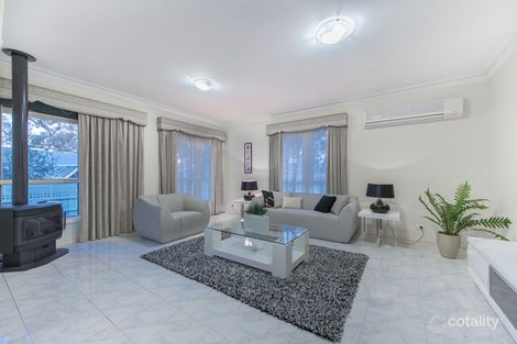 Property photo of 6 Hillrise Court Mill Park VIC 3082