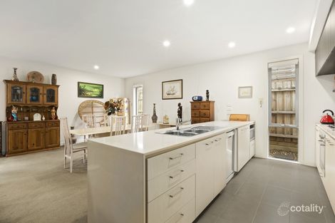 Property photo of 24 Ormond Boulevard Bundoora VIC 3083