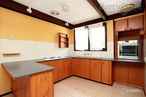 Property photo of 6 Carnarvon Place Melton West VIC 3337