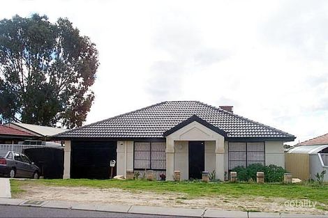 71 Berkley Rd, Marangaroo, WA 6064