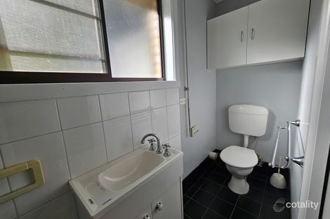 Property photo of 2 Zeinert Street Wodonga VIC 3690
