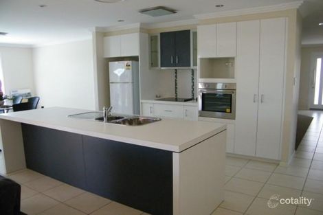 Property photo of 5 McKenzie Street Chinchilla QLD 4413