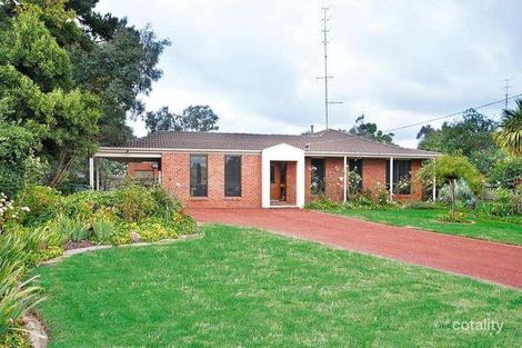 8 Earls Sq, Delacombe, VIC 3356