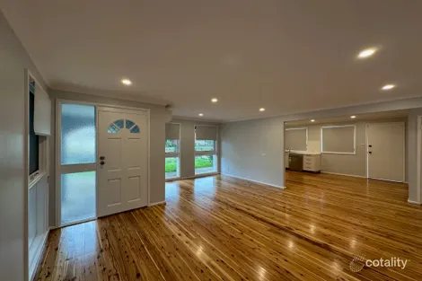 Property photo of 3 Bradman Avenue St Clair NSW 2759