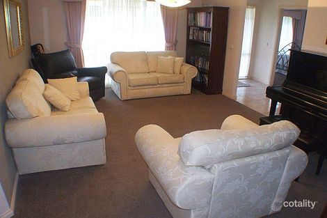 Property photo of 3 Dunmera Crescent Narre Warren South VIC 3805