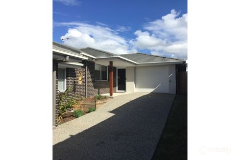 2/30 Foxtail Rd, Ripley, QLD 4306