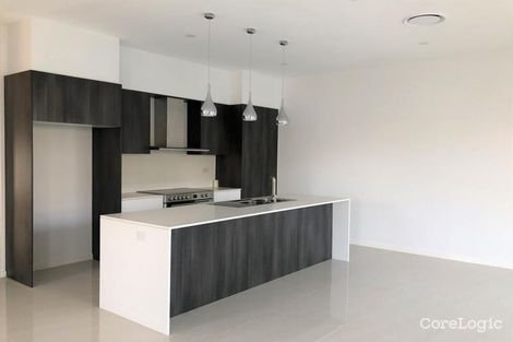 Property photo of 24 Coonawarra Drive St Clair NSW 2759