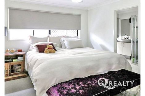Property photo of 86 Brookbent Road Pallara QLD 4110