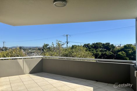 Property photo of 1/8 Ridge Street Greenslopes QLD 4120