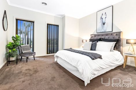 Property photo of 26 Creekside Boulevard Manor Lakes VIC 3024