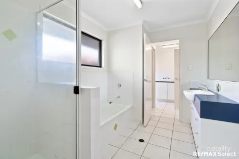 Property photo of 3A Fairmeadow Drive Mount Pleasant QLD 4740
