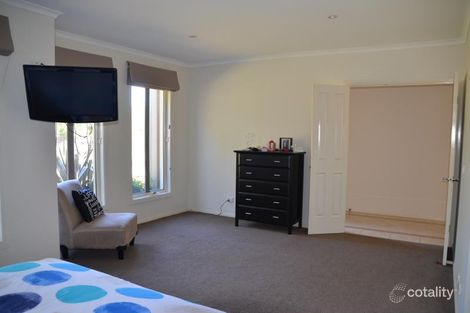 Property photo of 3 Spence Terrace Sandhurst VIC 3977